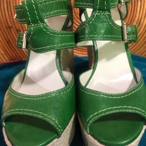 Nine West, Bright Green Wedge, 7M